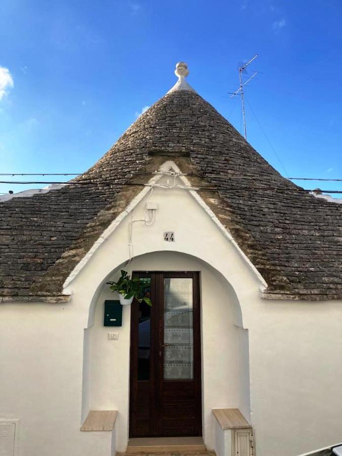 Trullo Il Nespolo Apartment Alberobello Exterior photo